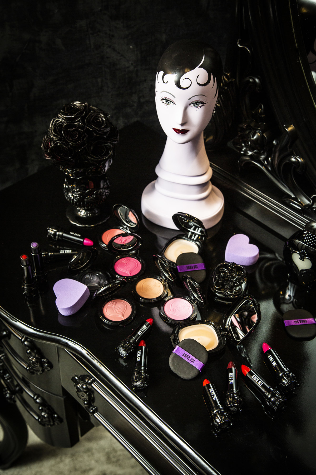 ANNA SUI 2019 全新【黑心皇后系列】由黑而生 真我上市