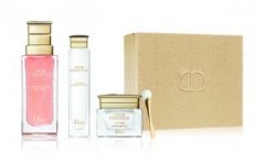 Dior 迪奥2019年庆活动年度钜献 全球热销梦幻逸品 美肌立现持续有感