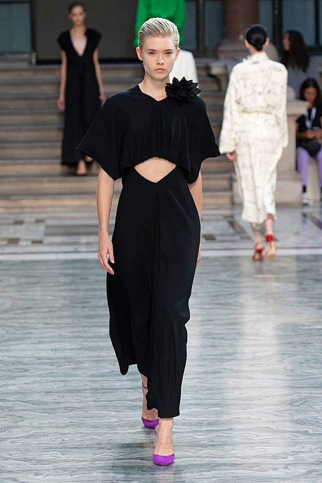 Victoria Beckham 2020春夏系列