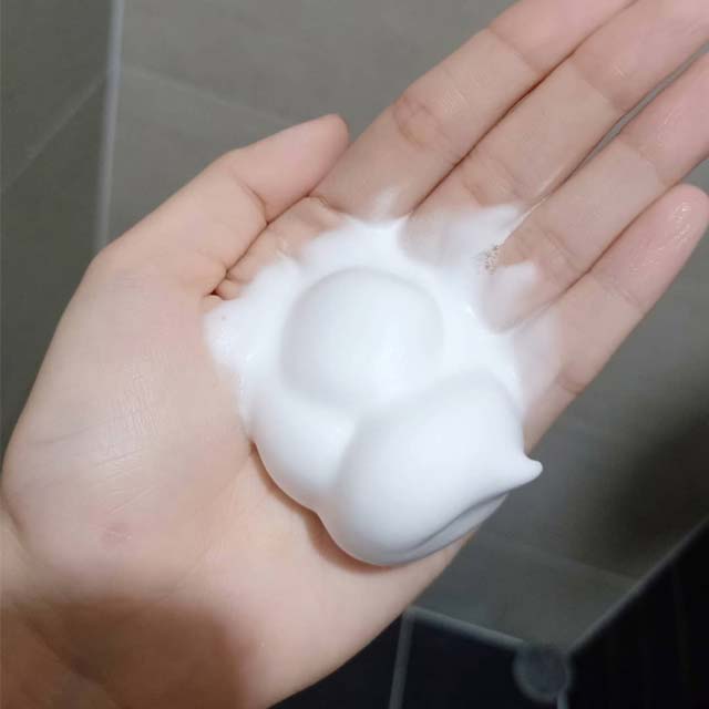 Bifesta碳酸泡泡洗面奶使用心得分享